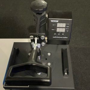 Heat press for cheap $150 or send best offer